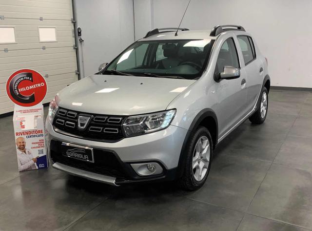 DACIA Sandero usata, con Touch screen