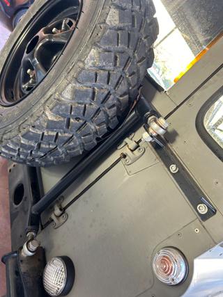 LAND ROVER Defender usata 17