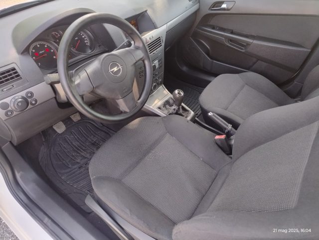 OPEL Astra usata, con Immobilizzatore elettronico