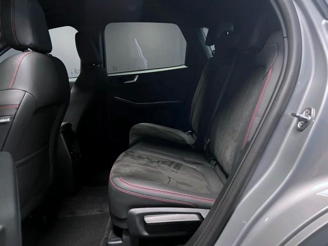 FORD Kuga usata, con Sistema di navigazione