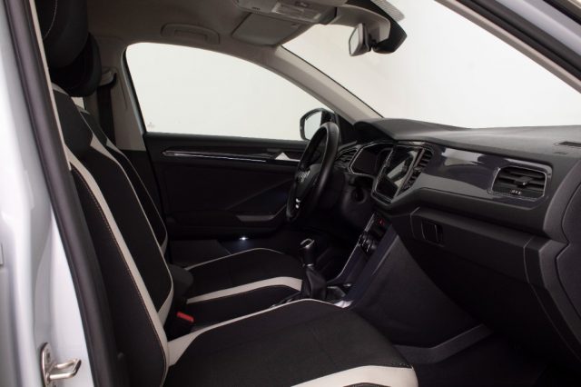 VOLKSWAGEN T-Roc usata 7