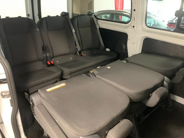 FORD Transit Custom usata, con Fari LED