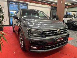 VOLKSWAGEN Tiguan usata, con Airbag laterali