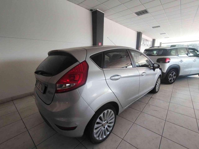 FORD Fiesta usata, con Airbag