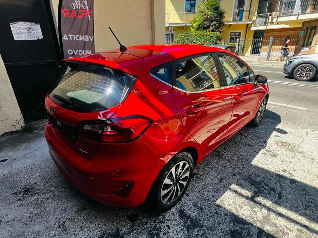 FORD Fiesta usata, con Autoradio