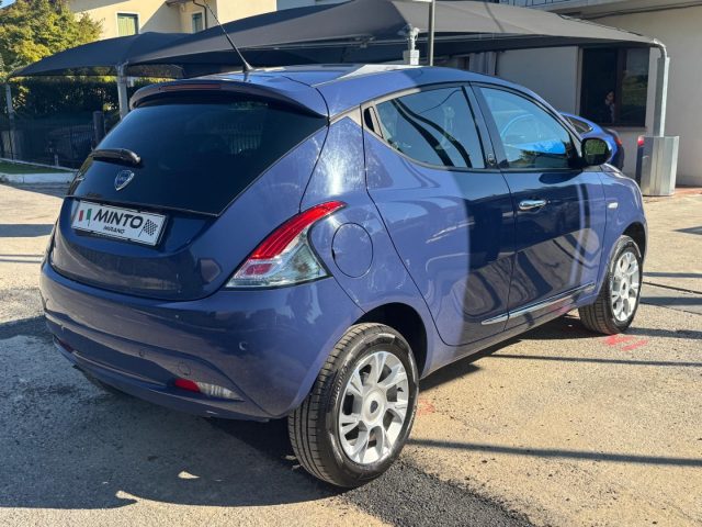 LANCIA Ypsilon usata, con Airbag laterali