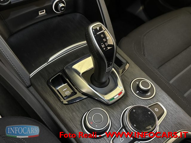 ALFA ROMEO Stelvio usata, con Sistema di navigazione