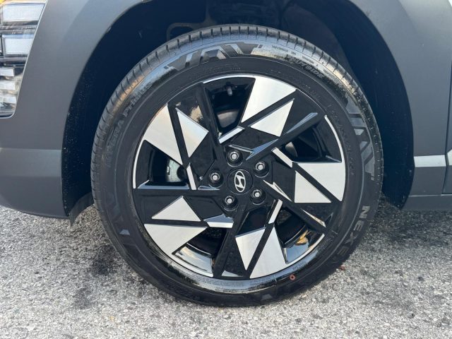 HYUNDAI Kona usata, con Antifurto