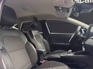 RENAULT Captur usata, con Autoradio digitale
