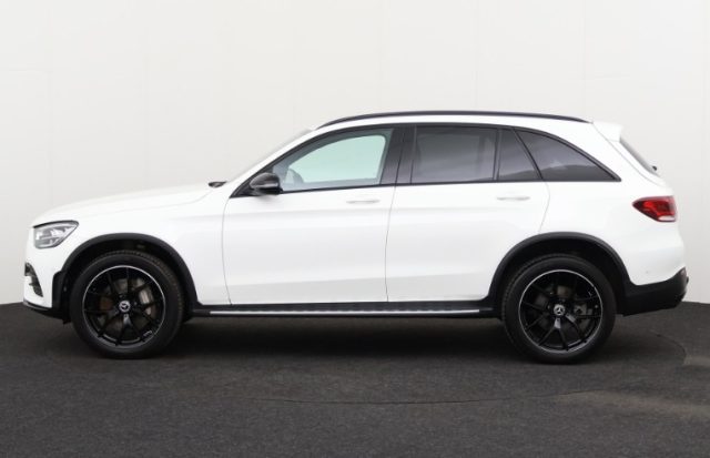 MERCEDES-BENZ GLC 300 usata, con Airbag