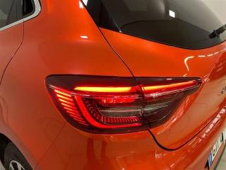 RENAULT Clio usata, con Controllo automatico clima