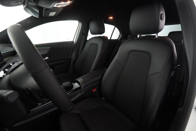 MERCEDES-BENZ A 180 usata 1