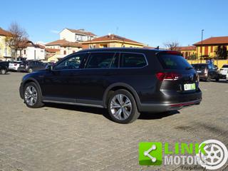 VOLKSWAGEN Passat Alltrack usata, con Sedile posteriore sdoppiato