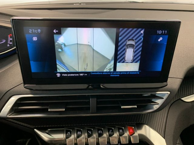 PEUGEOT 5008 usata, con Fari LED