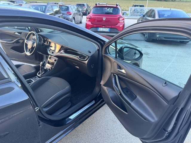 OPEL Astra usata, con Controllo elettronico della corsia