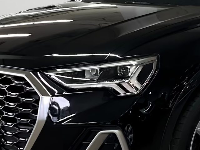 AUDI Q3 usata, con Autoradio