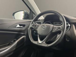 OPEL Grandland X usata, con Touch screen