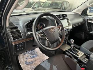 TOYOTA Land Cruiser usata, con Climatizzatore