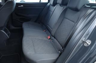 VOLKSWAGEN Golf Variant usata, con Controllo automatico clima