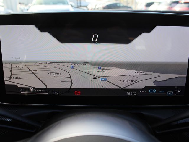 MERCEDES-BENZ C 220 usata, con Touch screen