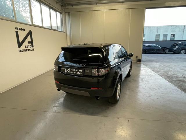 LAND ROVER Discovery Sport usata, con Autoradio