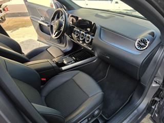 MERCEDES-BENZ GLA 200 usata, con Cronologia tagliandi