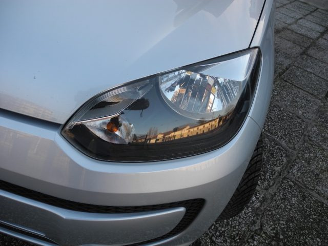 VOLKSWAGEN up! usata 48