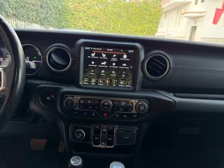 JEEP Wrangler usata, con Isofix