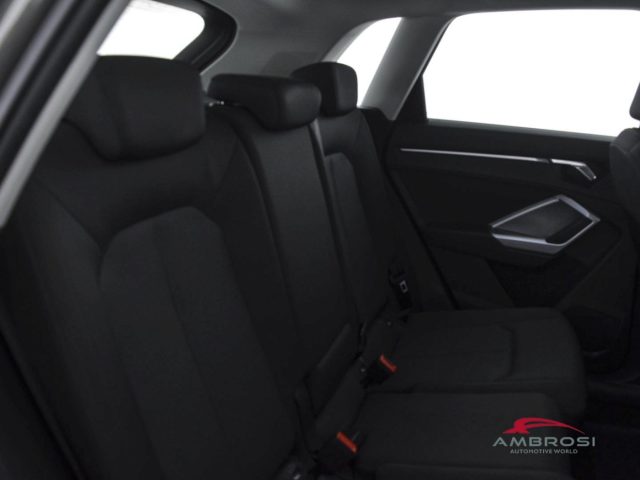 AUDI Q3 usata 10