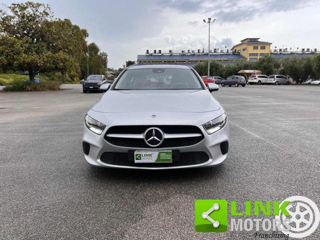 MERCEDES-BENZ A 160 usata, con Airbag