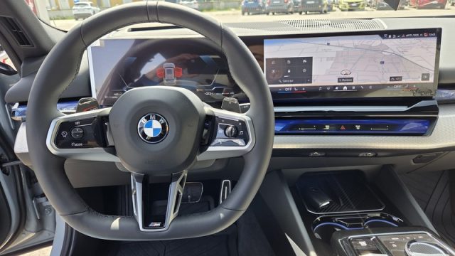 BMW 540 usata, con Luci diurne LED