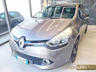 RENAULT Clio usata, con Airbag