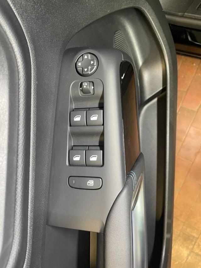 CITROEN C5 Aircross usata, con USB