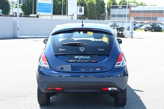 LANCIA Ypsilon usata, con Autoradio