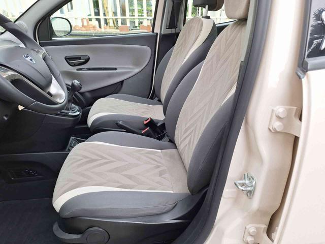 LANCIA Ypsilon usata, con Fendinebbia