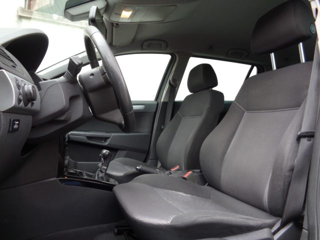 OPEL Astra usata, con Cerchi in lega