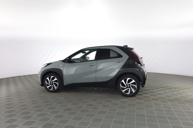 TOYOTA Aygo X usata 5