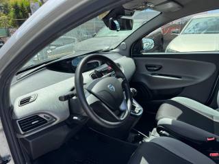 LANCIA Ypsilon usata, con Boardcomputer