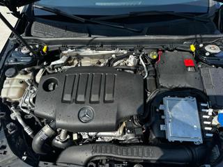 MERCEDES-BENZ A 200 usata, con Portellone posteriore elettrico