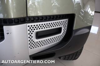LAND ROVER Defender usata, con Controllo automatico clima