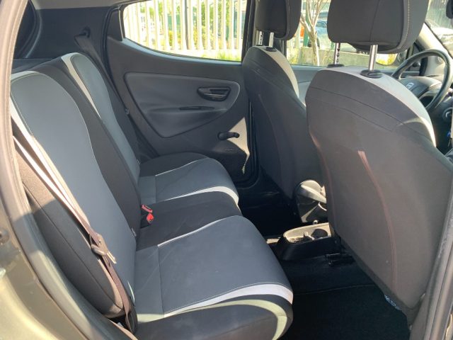 LANCIA Ypsilon usata, con Cronologia tagliandi
