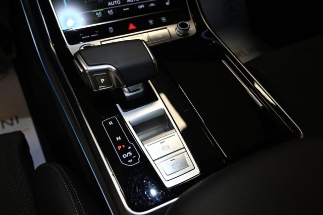 AUDI Q8 usata 52