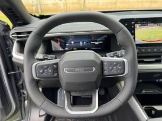 JEEP Compass usata, con Autoradio digitale