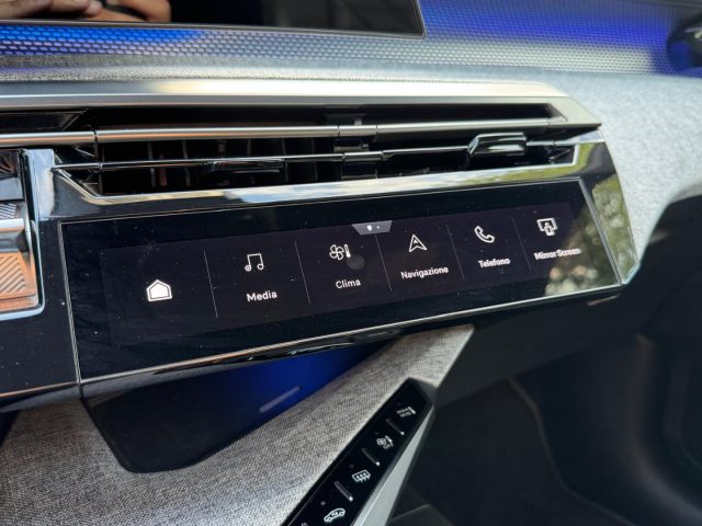 PEUGEOT 3008 usata, con Park Distance Control