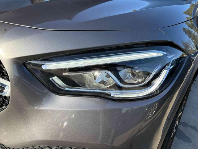 MERCEDES-BENZ GLA 200 usata, con Airbag