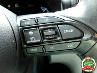 TOYOTA Yaris Cross usata, con Controllo vocale