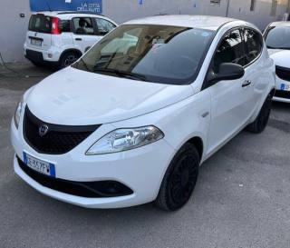 LANCIA Ypsilon usata, con Airbag