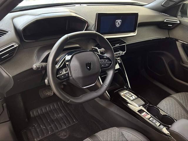 PEUGEOT 2008 usata, con Volante in pelle