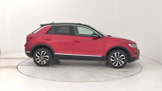 VOLKSWAGEN T-Roc usata, con Autoradio