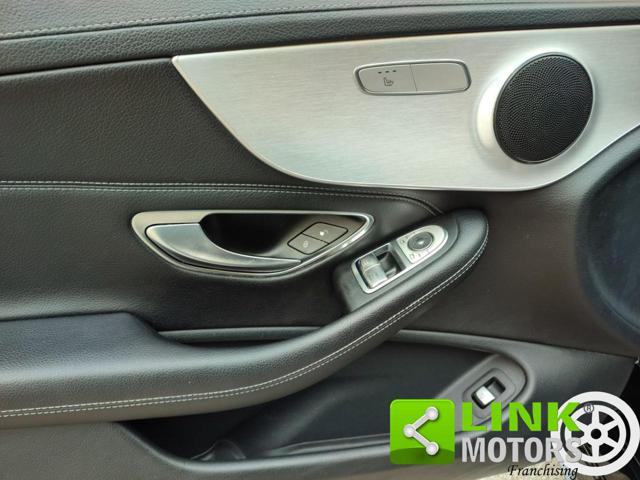 MERCEDES-BENZ C 220 usata, con Specchietti laterali elettrici